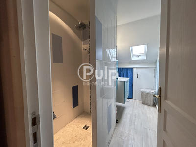 Maison - 95 m² - 5 pièces