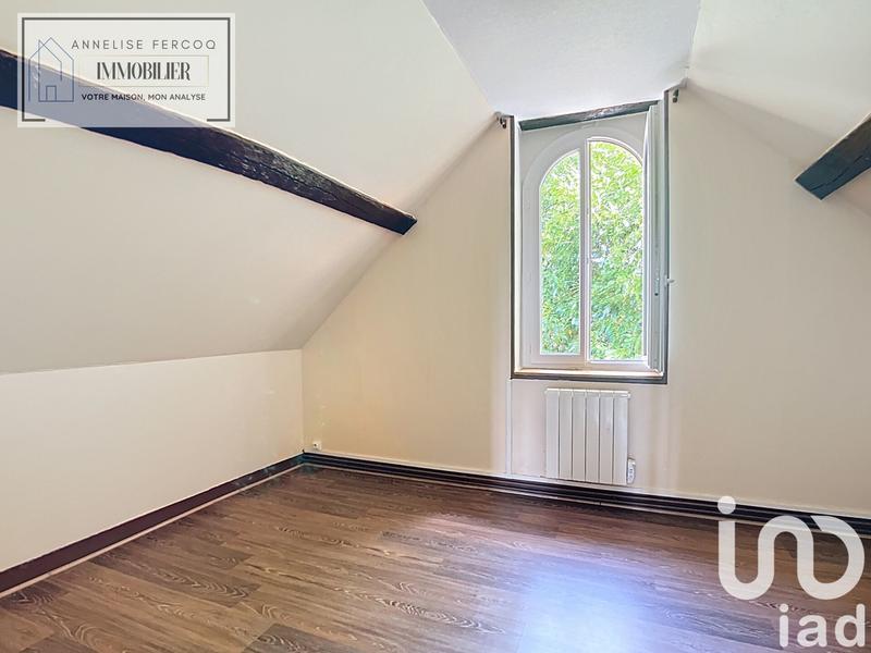 Maison - 250 m² - 8 pièces