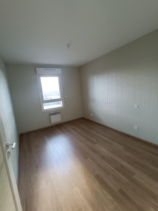 Appartement - 85 m² - 3 pièces