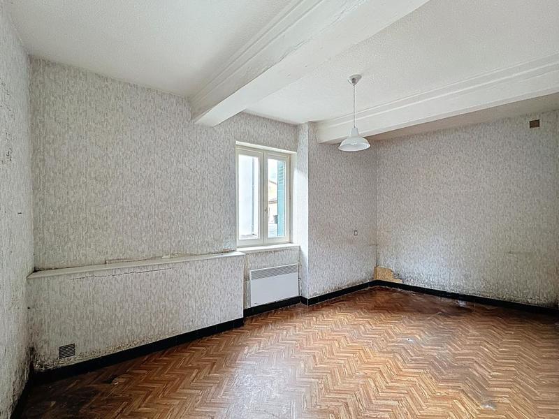 Maison - 92 m² - 5 pièces