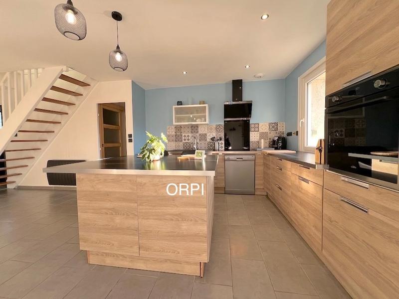 Maison - 107 m² - 5 pièces