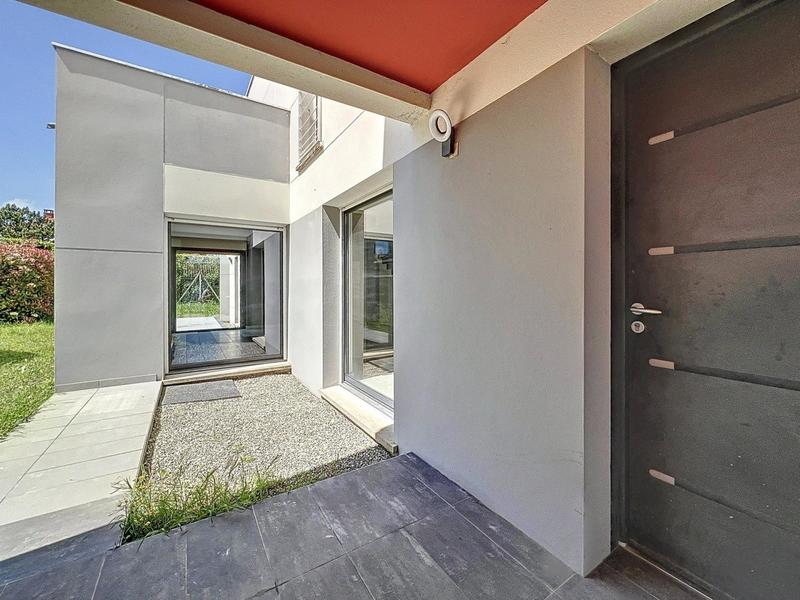 Maison - 169 m² - 5 pièces