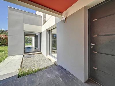 Maison - 169 m² - 5 pièces