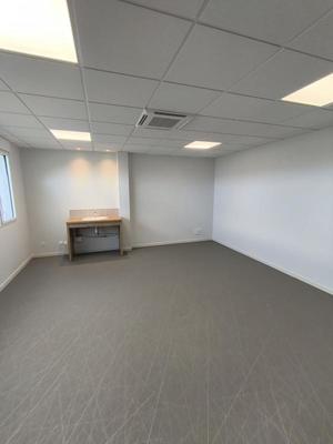 Bureau - 62 m² - 2 pièces