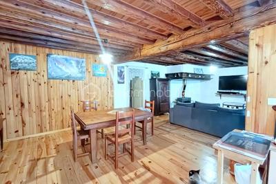 Maison de campagne - 120 m² - 4 pièces