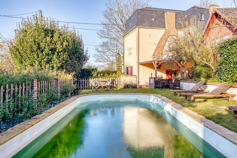 Maison - 190 m² - 7 pièces