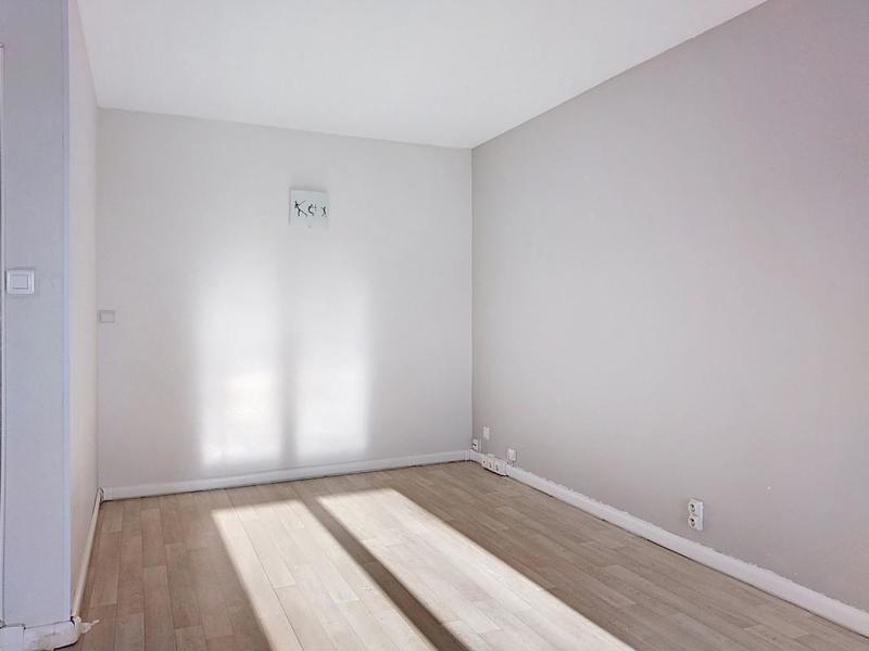 Appartement - 90 m² - 5 pièces