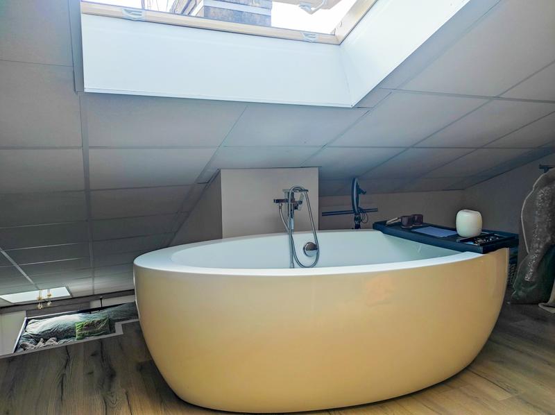 Appartement - 85 m² - 4 pièces