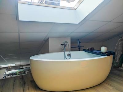 Appartement - 85 m² - 4 pièces