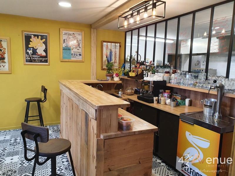 Immeuble - 320 m² - 5 pièces