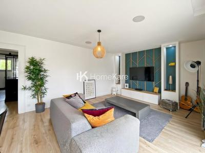 Appartement - 100 m² - 4 pièces