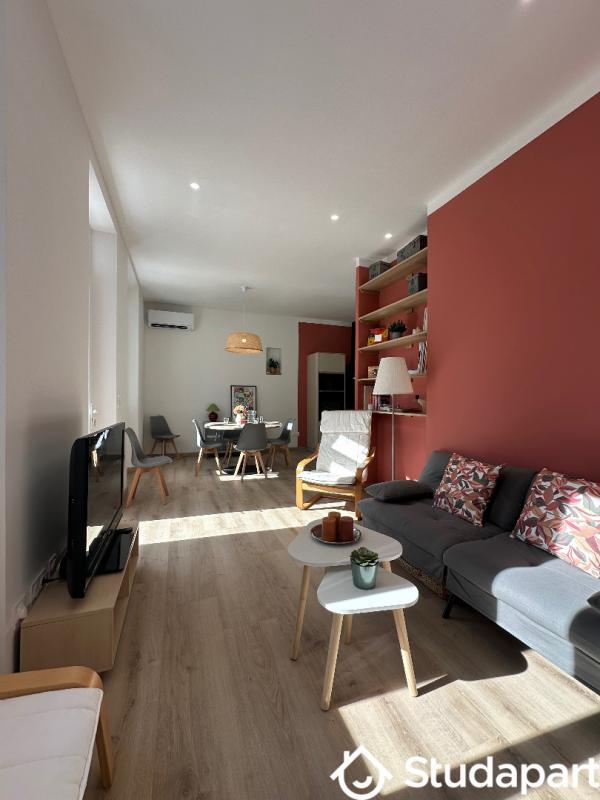 Chambre - 11 m² - 1 pièce