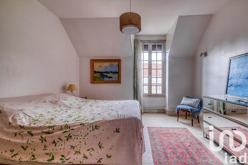 Maison - 166 m² - 6 pièces