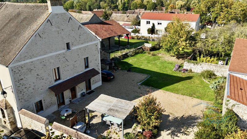 Maison ancienne - 143 m² - 6 pièces