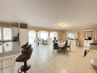 Villa - 99 m² - 3 pièces