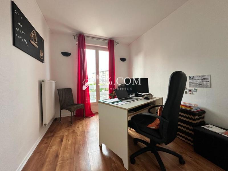 Appartement - 89 m² - 5 pièces