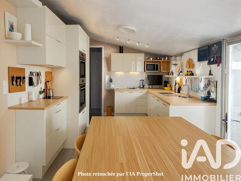 Maison - 159 m² - 6 pièces