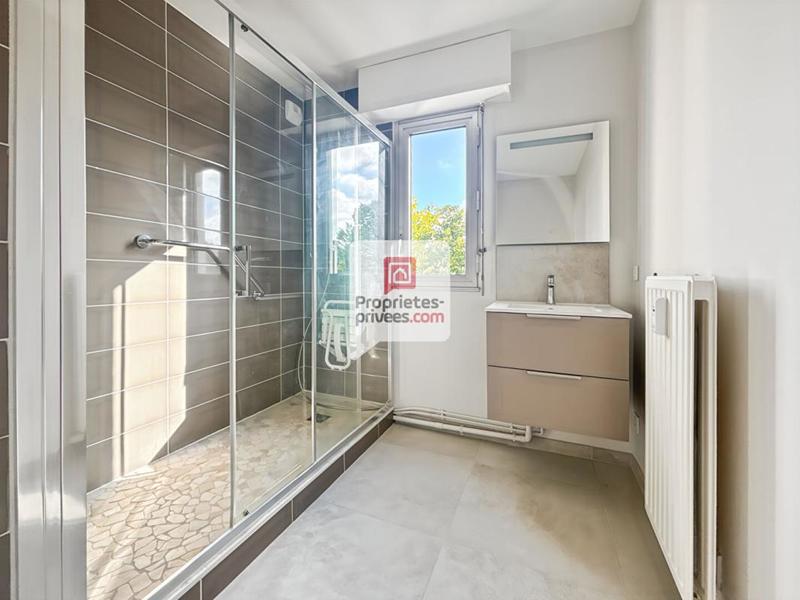 Appartement - 87 m² - 3 pièces