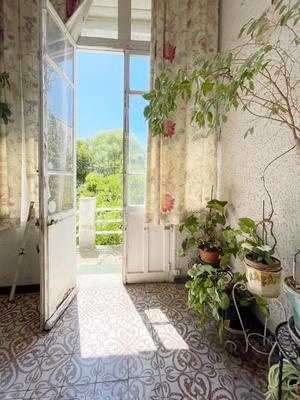 Appartement - 135 m² - 6 pièces