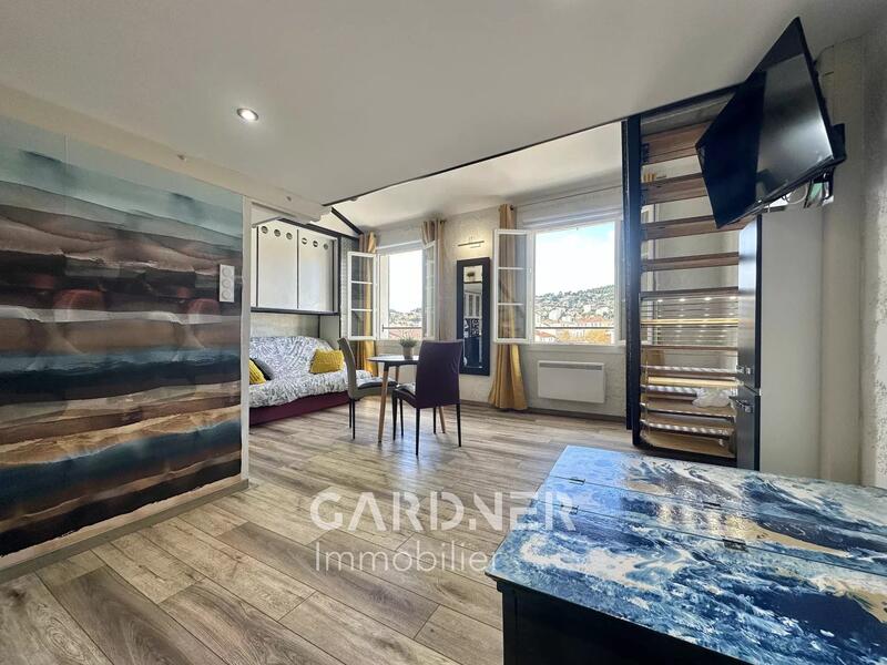 Appartement - 66 m² - 2 pièces