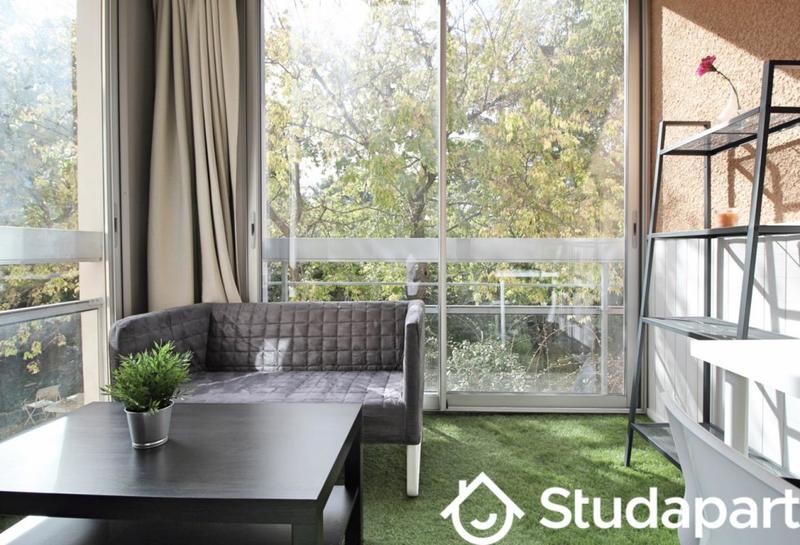 Chambre - 11 m² - 1 pièce