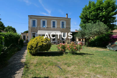 Maison - 145 m² - 6 pièces