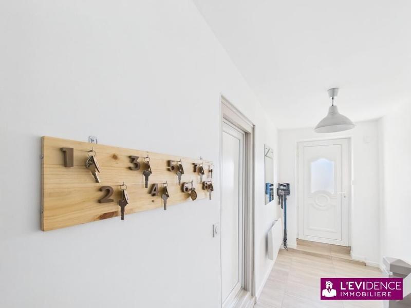 Maison - 150 m² - 9 pièces