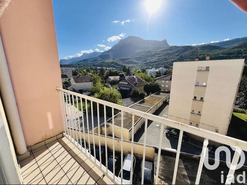 Appartement - 50 m² - 3 pièces