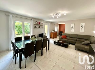 Appartement - 130 m² - 6 pièces