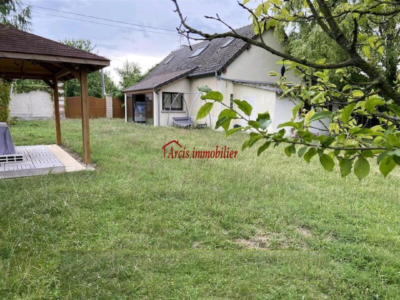 Maison - 120 m² - 4 pièces