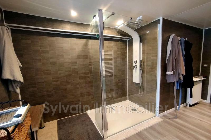 Maison - 171 m² - 6 pièces