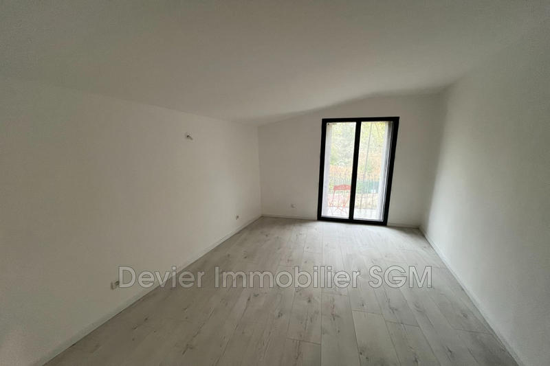 Maison - 307 m² - 7 pièces