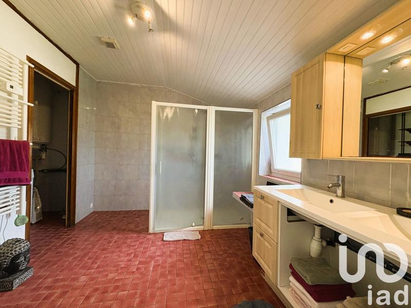 Maison - 252 m² - 10 pièces