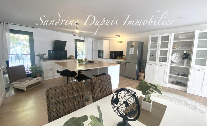 Appartement - 191 m² - 6 pièces