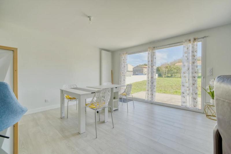 Maison - 83 m² - 4 pièces