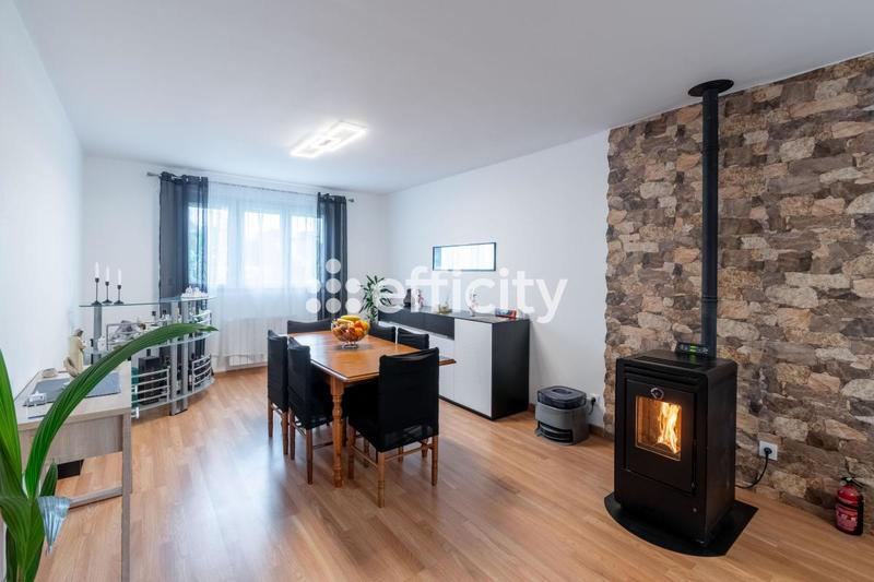 Pavillon - 100 m² - 5 pièces