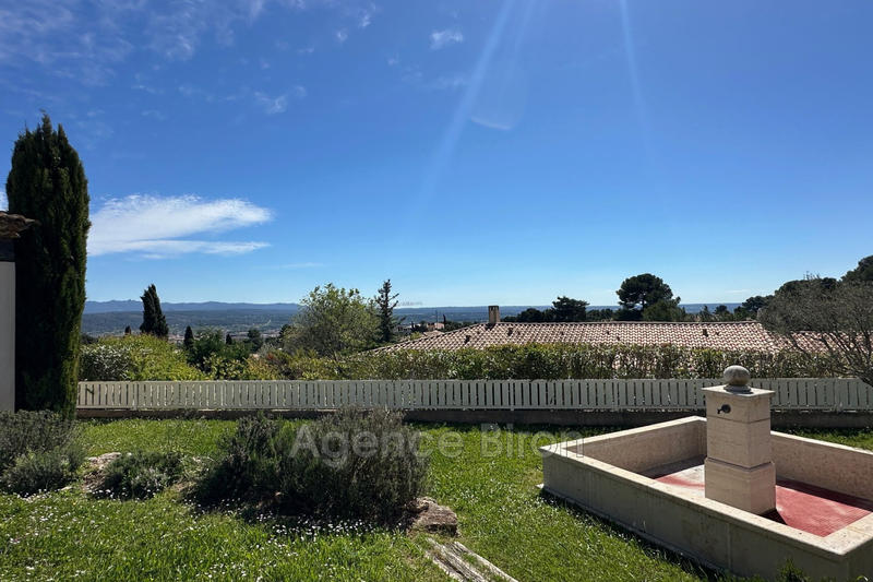 Maison - 176 m² - 6 pièces