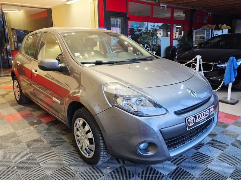 Renault Clio III 1.2 l Gps Regul Clim Distri Neuve