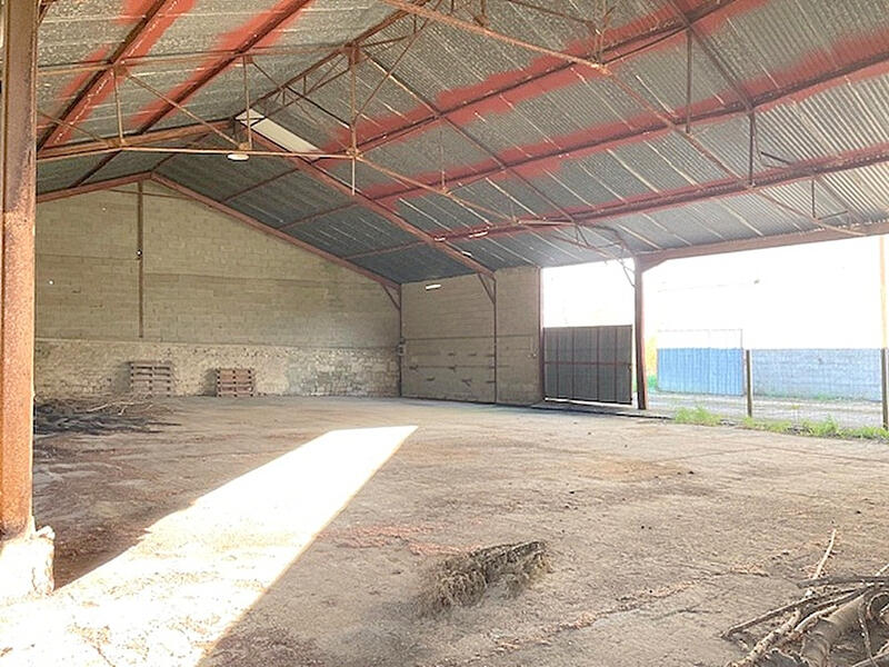 Propriété - 371 m² - 11 pièces