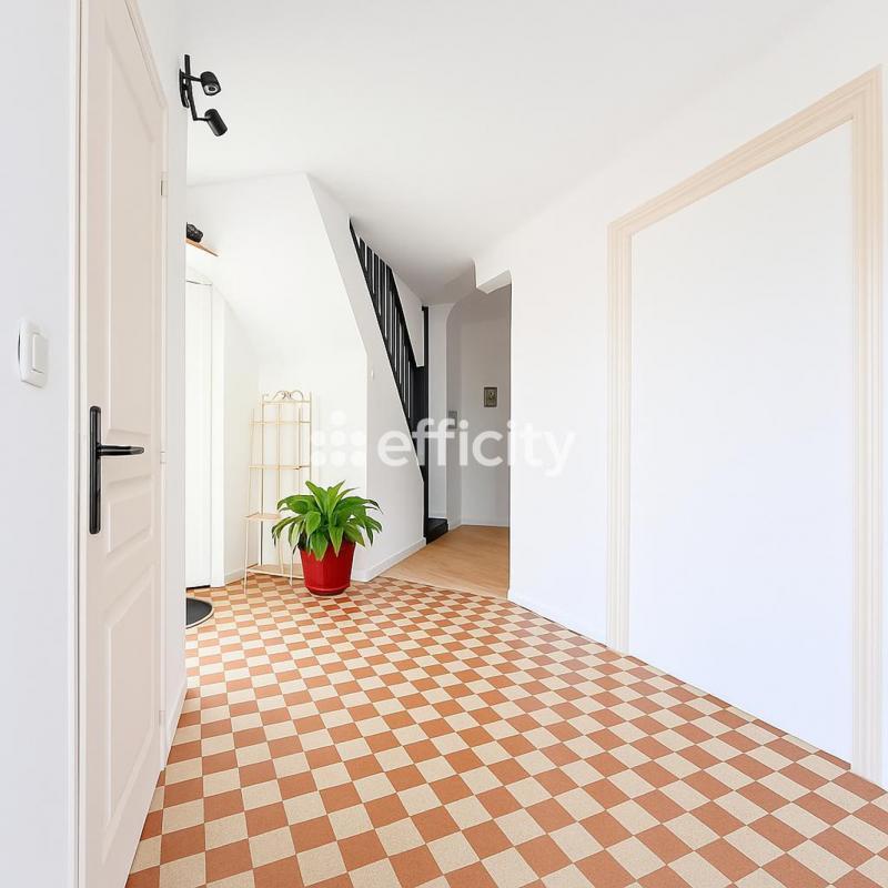 Maison - 165 m² - 4 pièces