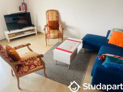 Chambre - 12 m² - 1 pièce