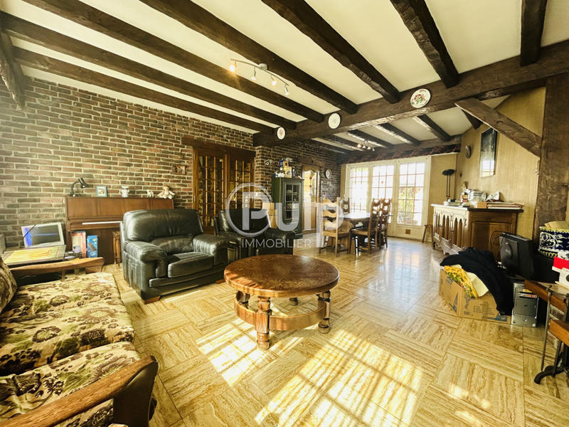 Maison - 165 m² - 8 pièces