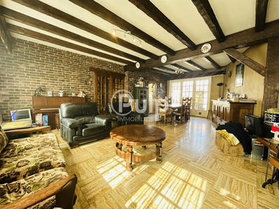 Maison - 165 m² - 8 pièces