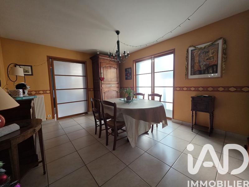 Maison - 175 m² - 8 pièces