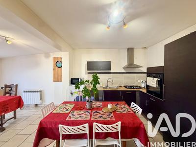 Maison - 88 m² - 4 pièces