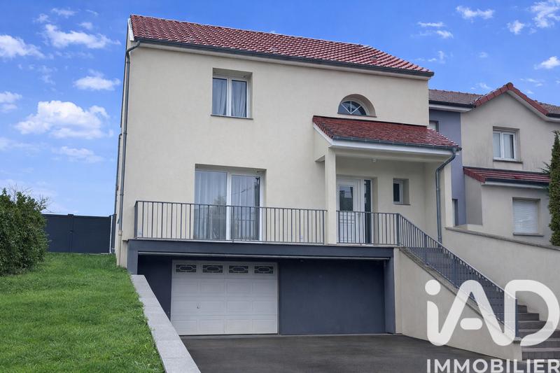 Maison - 125 m² - 5 pièces