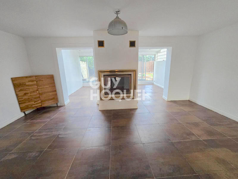 Maison - 98 m² - 4 pièces