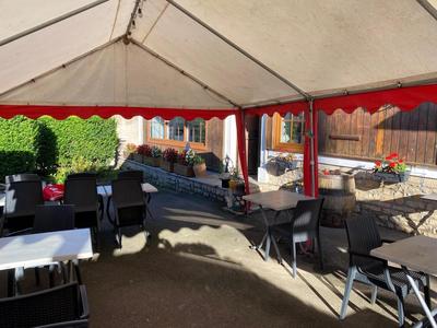 Local commercial - 300 m² - 6 pièces