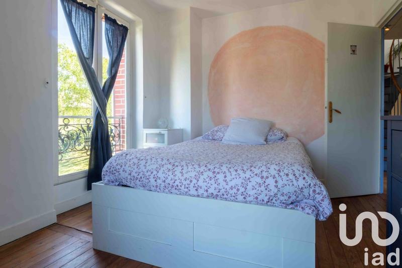 Maison - 187 m² - 8 pièces