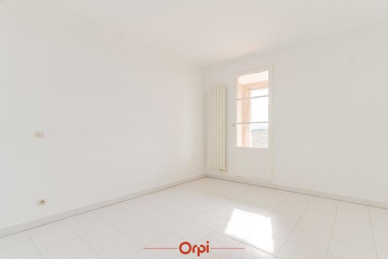 Appartement - 77 m² - 3 pièces